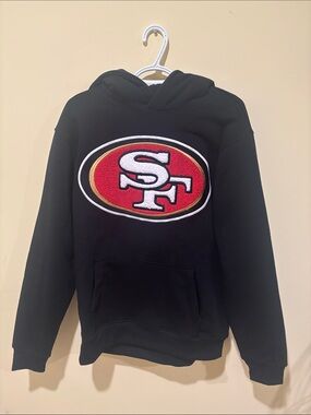 NFL San Francisco 49ers Black Crewneck Sweater with Red Logo